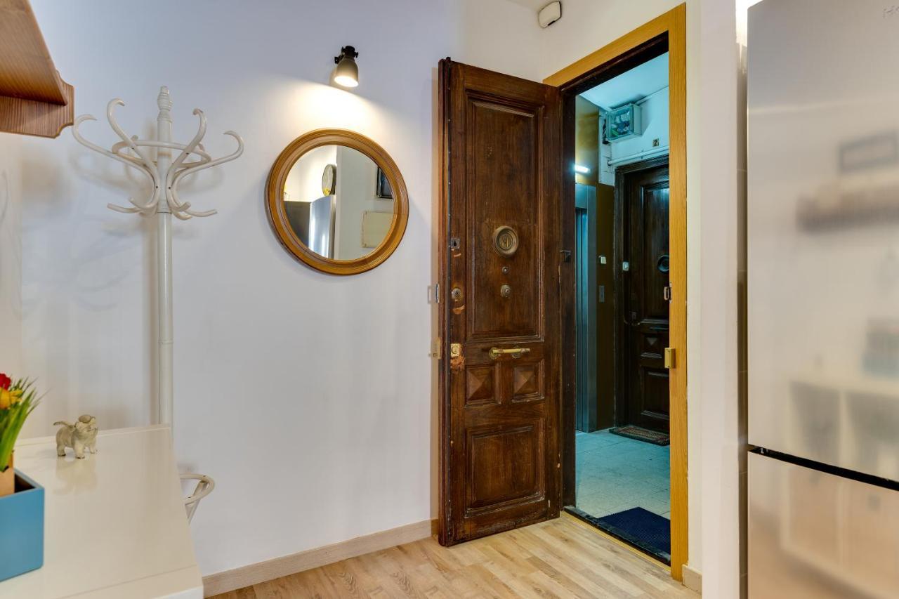 Charming & Convenient Apartment Near Plaza Espanya バルセロナ エクステリア 写真