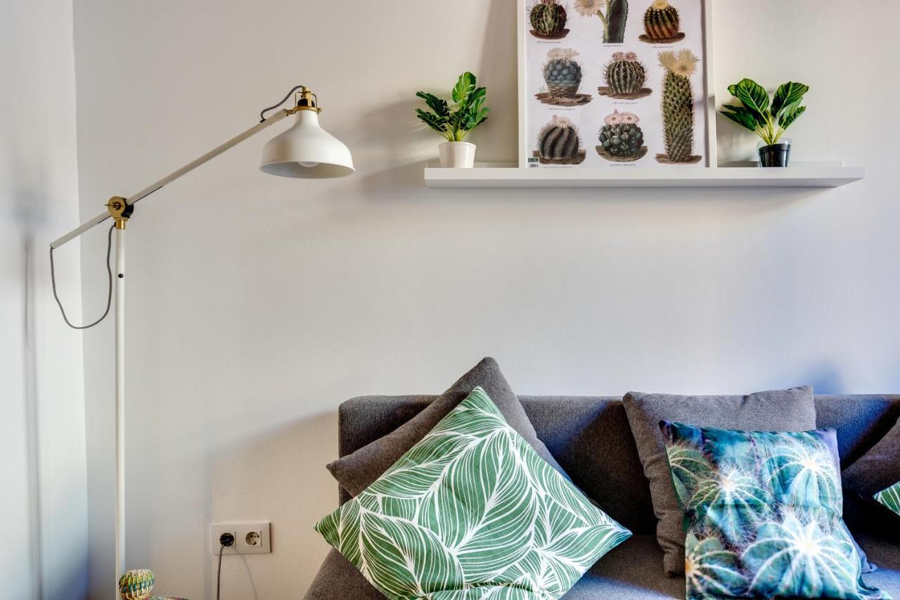 Charming & Convenient Apartment Near Plaza Espanya バルセロナ エクステリア 写真